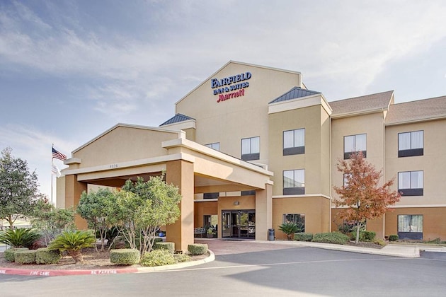 Gallery - Fairfield Inn & Suites by Marriott San Antonio Seaworld