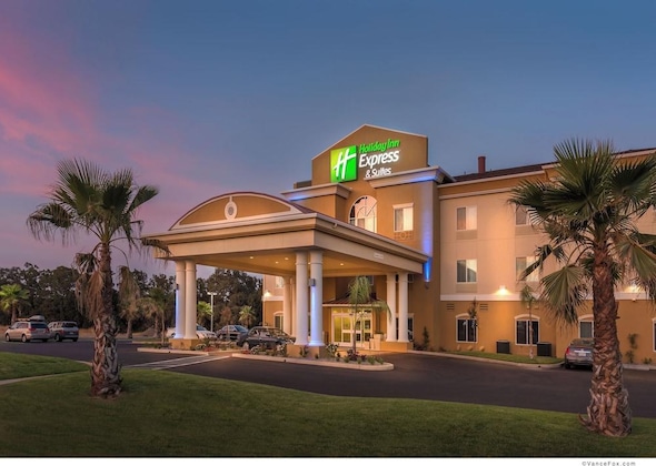 Gallery - Holiday Inn Express Hotel & Suites Red Bluff-South Redding By Ihg