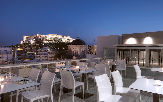 Gallery - Athens Status Suites