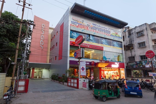 Gallery - Ginger Vadodara