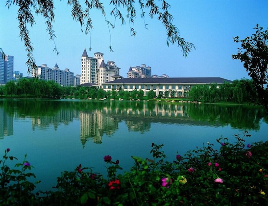 Gallery - Chateau Star River