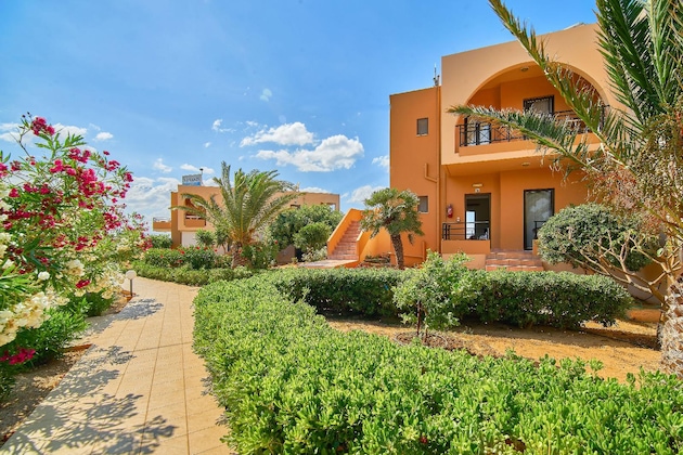 Gallery - Nanakis Beach Apartments