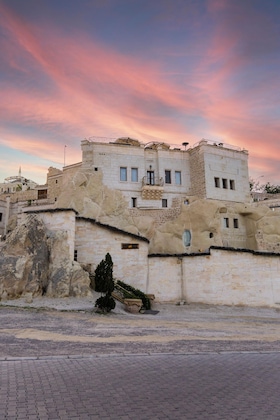 Gallery - Tafoni Houses Cave Hotel