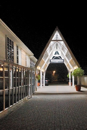 Gallery - Pavilions