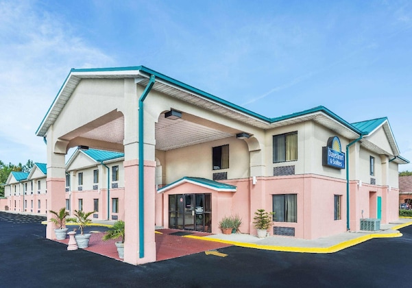 Gallery - Days Inn By Wyndham Panama City Callaway