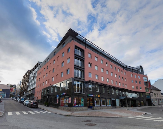 Gallery - Scandic Harstad