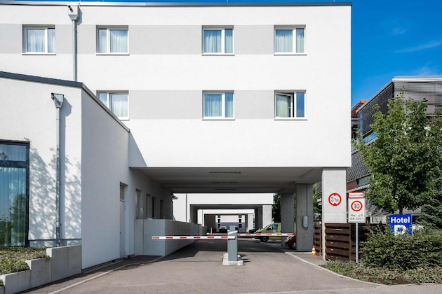 Gallery - Messe & Airport Hotel Stuttgart