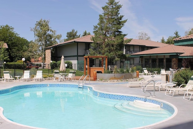 Gallery - Thunderbird Resort Club