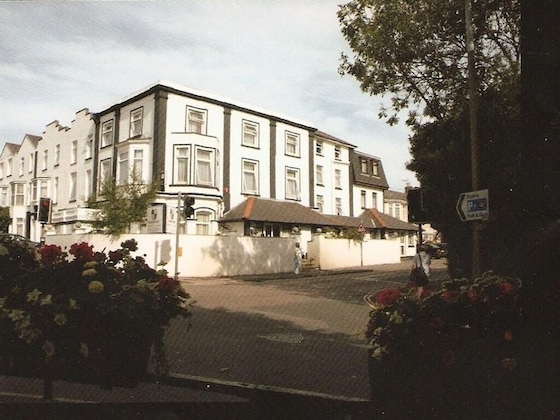 Gallery - Langham Court