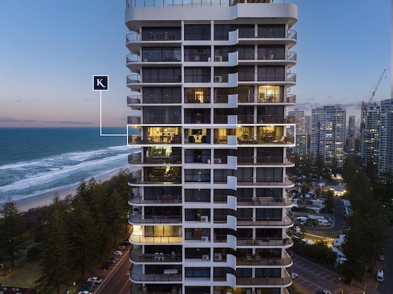 Gallery - De Ville Apartments