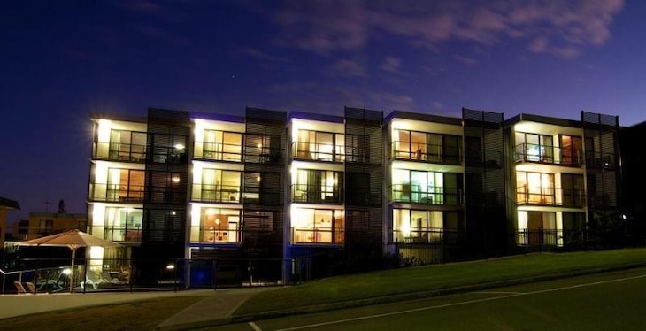 Gallery - Merrima Court Holidays