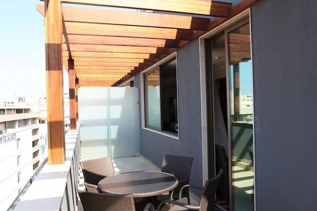 Gallery - The J Hotel & Spa