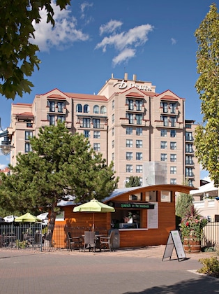 Gallery - The Royal Kelowna