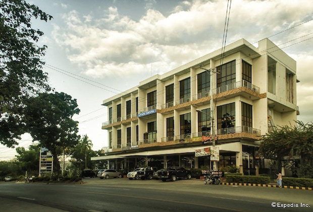 Gallery - Uptown Condotel