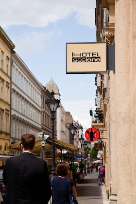 Gallery - Sasone Rooms