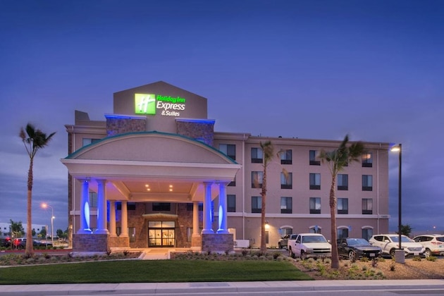 Gallery - Holiday Inn Express & Suites Bakersfield Airport By Ihg