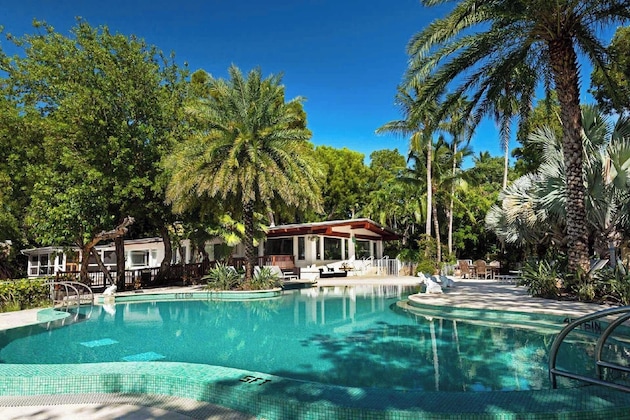 Gallery - Largo Resort