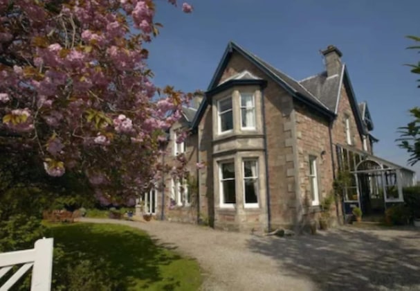 Gallery - Trafford Bank Guest House