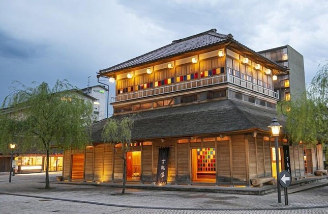 Gallery - Yuzankaku