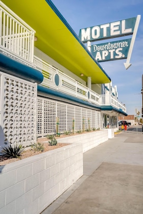 Gallery - Downtowner Boutique Hotel
