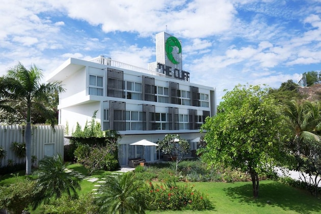 Gallery - The Cliff Resort & Residences