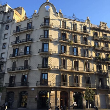 Gallery - Hostal Barcelona Travel