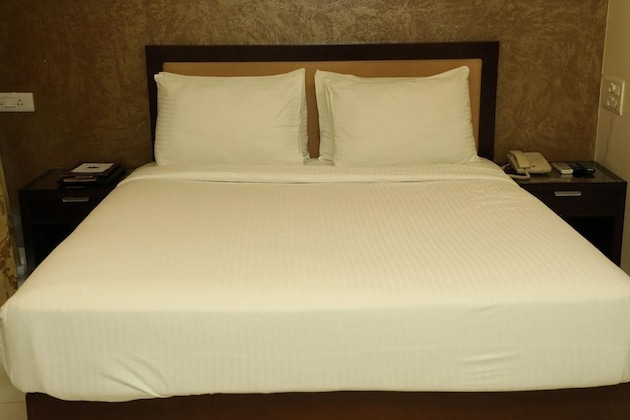 Gallery - Hotel Anantha Executive Suites