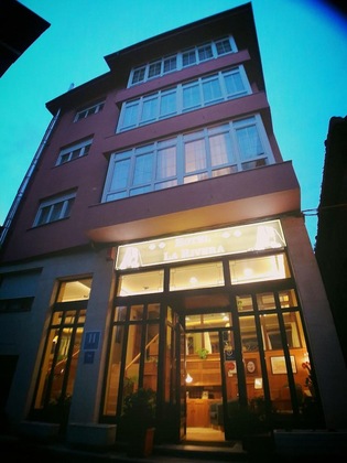 Gallery - Hotel La Rivera