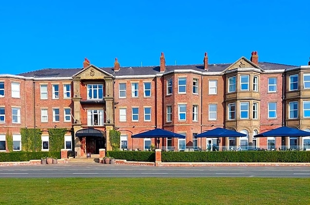 Gallery - Clifton Arms Hotel