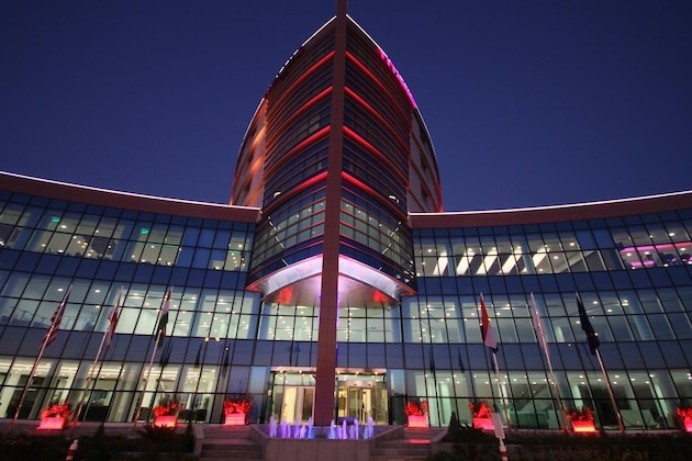 Gallery - Titanic Hotel & Spa