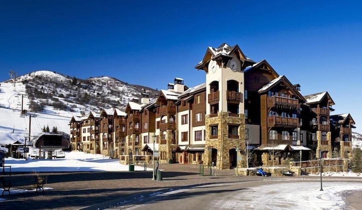 Gallery - Beaver Creek Landing By East West Hospitality
