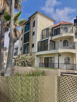 Gallery - Huntington Beach Inn