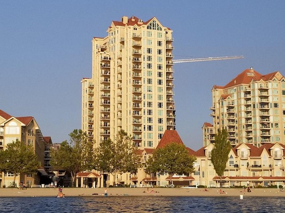 Gallery - Sunset Waterfront Resort by DKRA