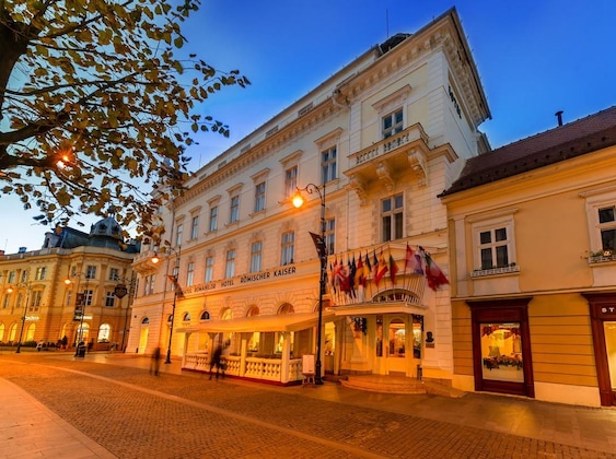 Gallery - Hotel Imparatul Romanilor