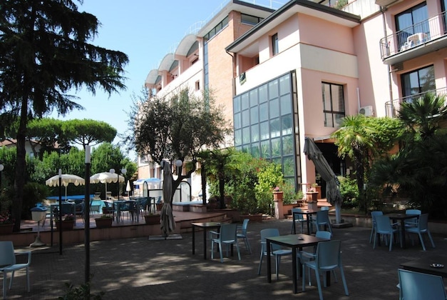 Gallery - Hotel Capriccio