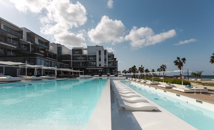Gallery - Nikki Beach Resort & Spa Dubai