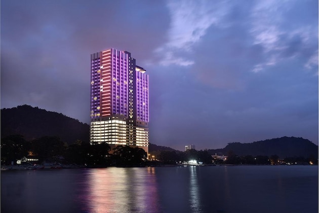 Gallery - Lexis Suites Penang