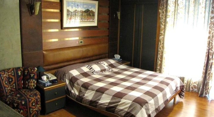 Gallery - Camelot Hotel