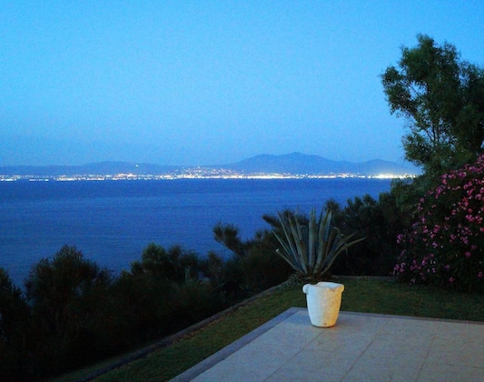 Gallery - Angelbay Bungalows