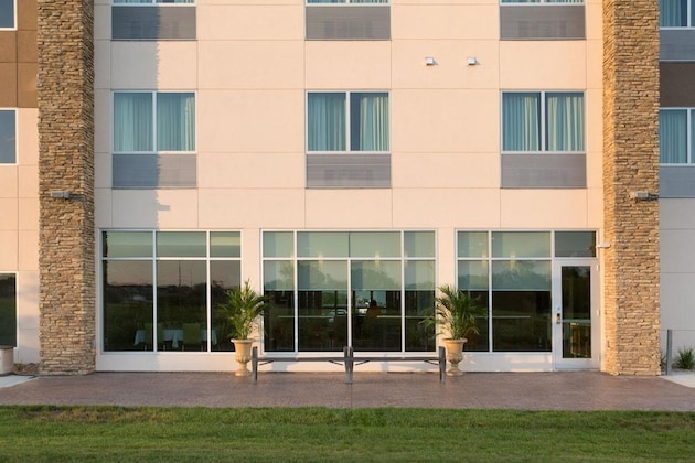 Gallery - Holiday Inn Express And Suites Lincoln I - 80 By Ihg