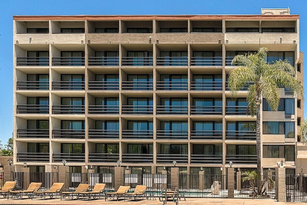 Gallery - Holiday Inn Express Fullerton - Anaheim By Ihg