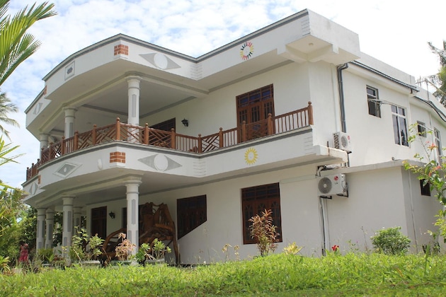Gallery - New Lion Palace
