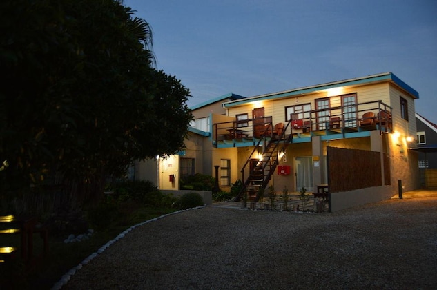 Gallery - Fisherhaven Traveller's Lodge