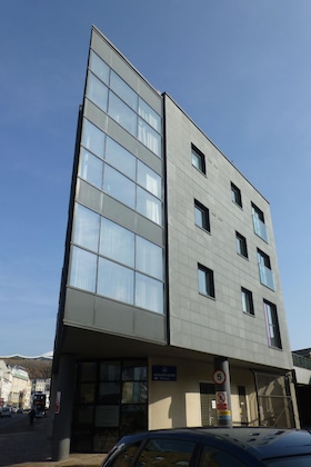 Gallery - Liberty Wharf Apartments