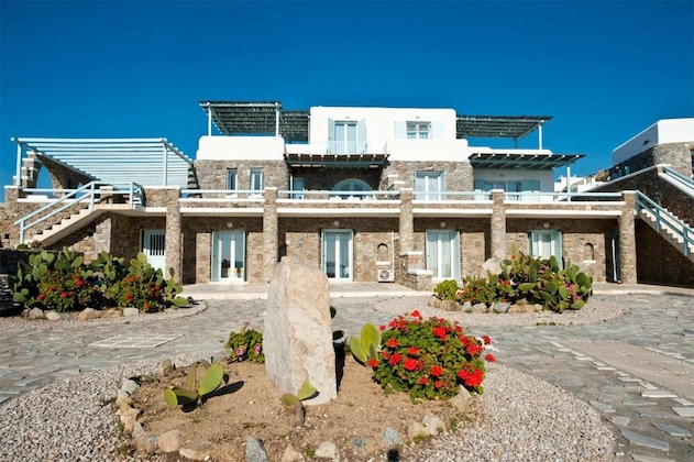Gallery - Sofia's Bungalows Mykonos
