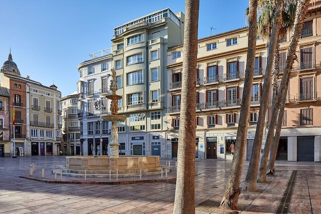 Gallery - Lodgingmalaga Plaza De La Constitución