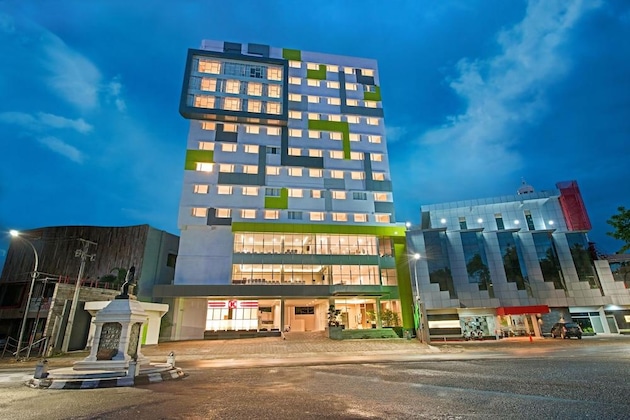 Gallery - Whiz Prime Hotel Hasanuddin Makassar