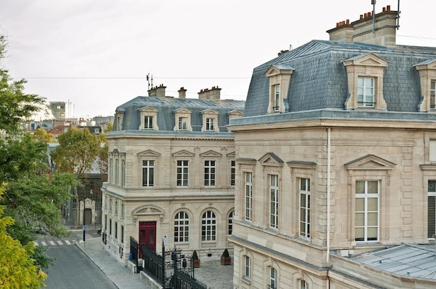 Gallery - La Chambre Du Marais