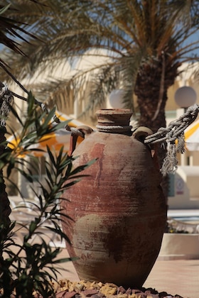 Gallery - Venice Beach Djerba - Couples And Families Only