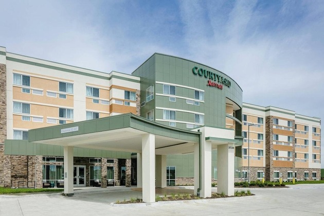 Gallery - Courtyard By Marriott Omaha Bellevue Beardmore Event Center